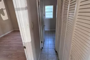 3702 W 22nd St, Panama City, FL 32405 - Photo 2