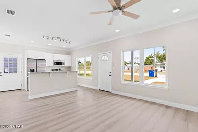 2204 E 8th Street, Panama City, FL 32401 - Photo 4