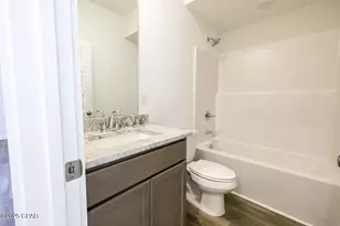 5860 Tyndall Pl, Panama City, FL 32404 - Photo 10