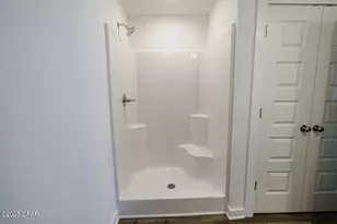 5860 Tyndall Pl, Panama City, FL 32404 - Photo 16