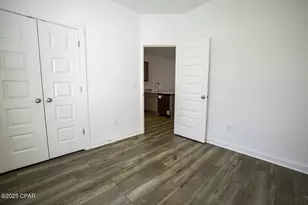 5860 Tyndall Pl, Panama City, FL 32404 - Photo 12