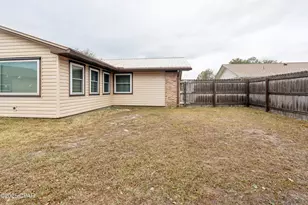 2017 Pattho Ln, Lynn Haven, FL 32444 - Photo 24