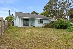 140 Oleander Cir, Panama City Beach, FL 32413 - Photo 2