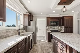 5375 Suncrest Rd, Marianna, FL 32448 - Photo 6