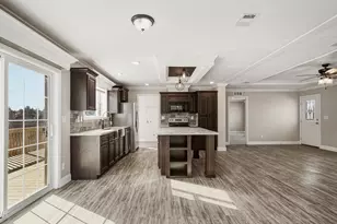 5375 Suncrest Rd, Marianna, FL 32448 - Photo 10