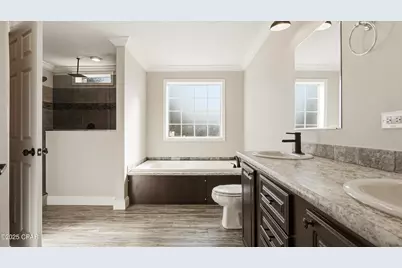 5375 Suncrest Road, Marianna, FL 32448 - Photo 16