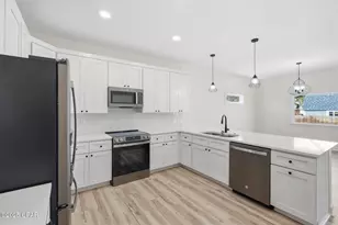 6517 Pine Dr, Panama City Beach, FL 32408 - Photo 10