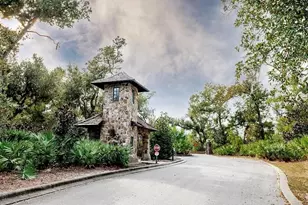 3555 Sanctuary Dr, Panama City, FL 32408 - Photo 4