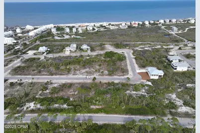 135 Hemmingway Circle, Port Saint Joe, FL 32456 - Photo 8