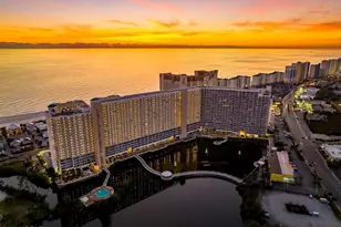 9902 S Thomas Dr, Panama City Beach, FL 32408 - Photo 34