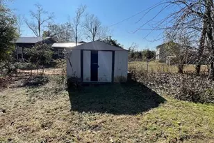 3226 Paulk Rd, Marianna, FL 32446 - Photo 12