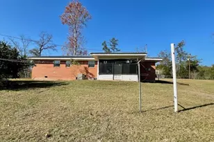 3226 Paulk Rd, Marianna, FL 32446 - Photo 2