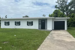 1006 E 2nd Ct, Panama City, FL 32401 - Photo 1