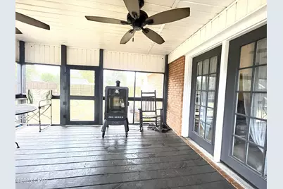 5386 Cooper Street, Graceville, FL 32440 - Photo 6