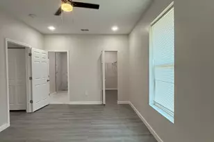 2913 E 5th Ct, Panama City, FL 32401 - Photo 8