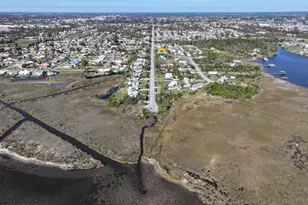 1433 S Kimbrel Ave, Panama City, FL 32404 - Photo 24