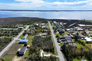 1433 S Kimbrel Ave, Panama City, FL 32404 - Photo 2