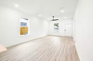 910 E 9th Ct, Panama City, FL 32401 - Photo 14