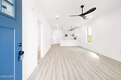 910 E 9th Court, Panama City, FL 32401 - Photo 12