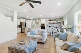 158 Tierra Verde Wy, Panama City Beach, FL 32407 - Photo 12