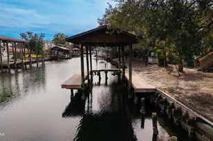 1311 Capri Dr, Panama City, FL 32405 - Photo 32