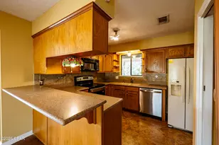 1311 Capri Dr, Panama City, FL 32405 - Photo 8