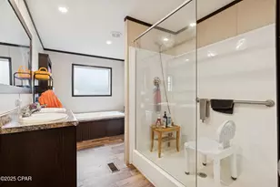 214 Lakepoint Rd, Alford, FL 32420 - Photo 12