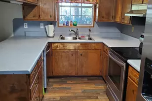 1744 Florida St, Alford, FL 32420 - Photo 4