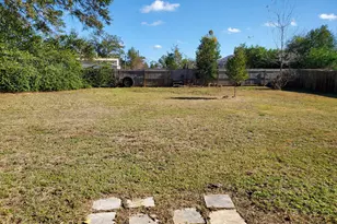 1744 Florida St, Alford, FL 32420 - Photo 12