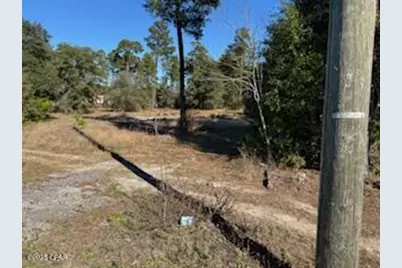 13814 Highway 77, Southport, FL 32409 - Photo 12