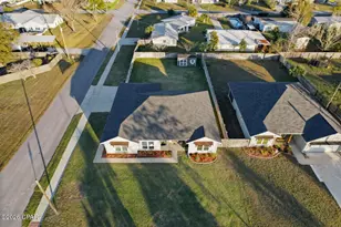 701 Alabama Ave, Lynn Haven, FL 32444 - Photo 2