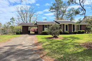 853 1st St, Chipley, FL 32428 - Photo 2