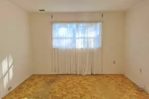 853 1st St, Chipley, FL 32428 - Photo 6