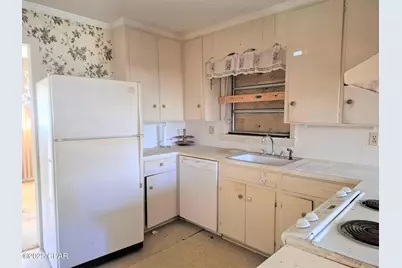 853 1st Street, Chipley, FL 32428 - Photo 12