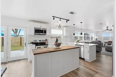 2009 Brenda Circle, Lynn Haven, FL 32444 - Photo 16