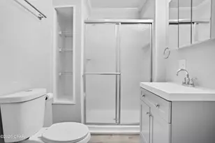 657 Main St, Chipley, FL 32428 - Photo 12