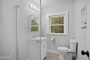 657 Main St, Chipley, FL 32428 - Photo 14