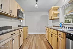 657 Main St, Chipley, FL 32428 - Photo 32