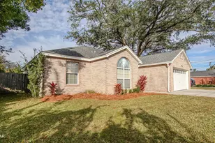 914 Virginia Ave, Lynn Haven, FL 32444 - Photo 44