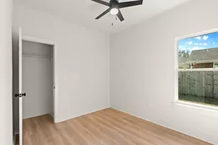 2411 E 16th St, Panama City, FL 32405 - Photo 20