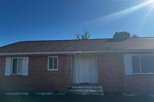 2363 Park Ave, Alford, FL 32420 - Photo 2