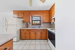 2316 Pine View Dr, Bonifay, FL 32425 - Photo 8