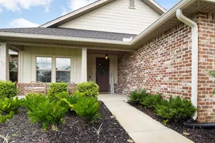 3825 Cedar Park Dr, Panama City, FL 32404 - Photo 2