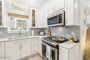 7508 Thomas Dr, Panama City Beach, FL 32408 - Photo 10