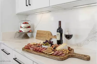 7115 Thomas Drive #104, Panama City, FL 32408 - Photo 10