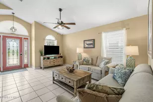 11739 Sand Castle Ln, Panama City Beach, FL 32407 - Photo 4