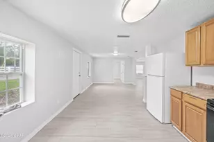 470 2nd St, Chipley, FL 32428 - Photo 10