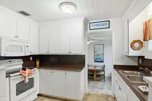 621 Albatross St, Panama City Beach, FL 32413 - Photo 16