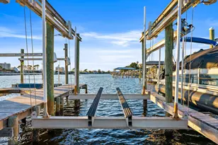 7009 N Lagoon Dr, Panama City Beach, FL 32408 - Photo 50