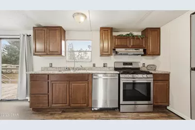 6702 Oakenshaw Drive, Youngstown, FL 32466 - Photo 4